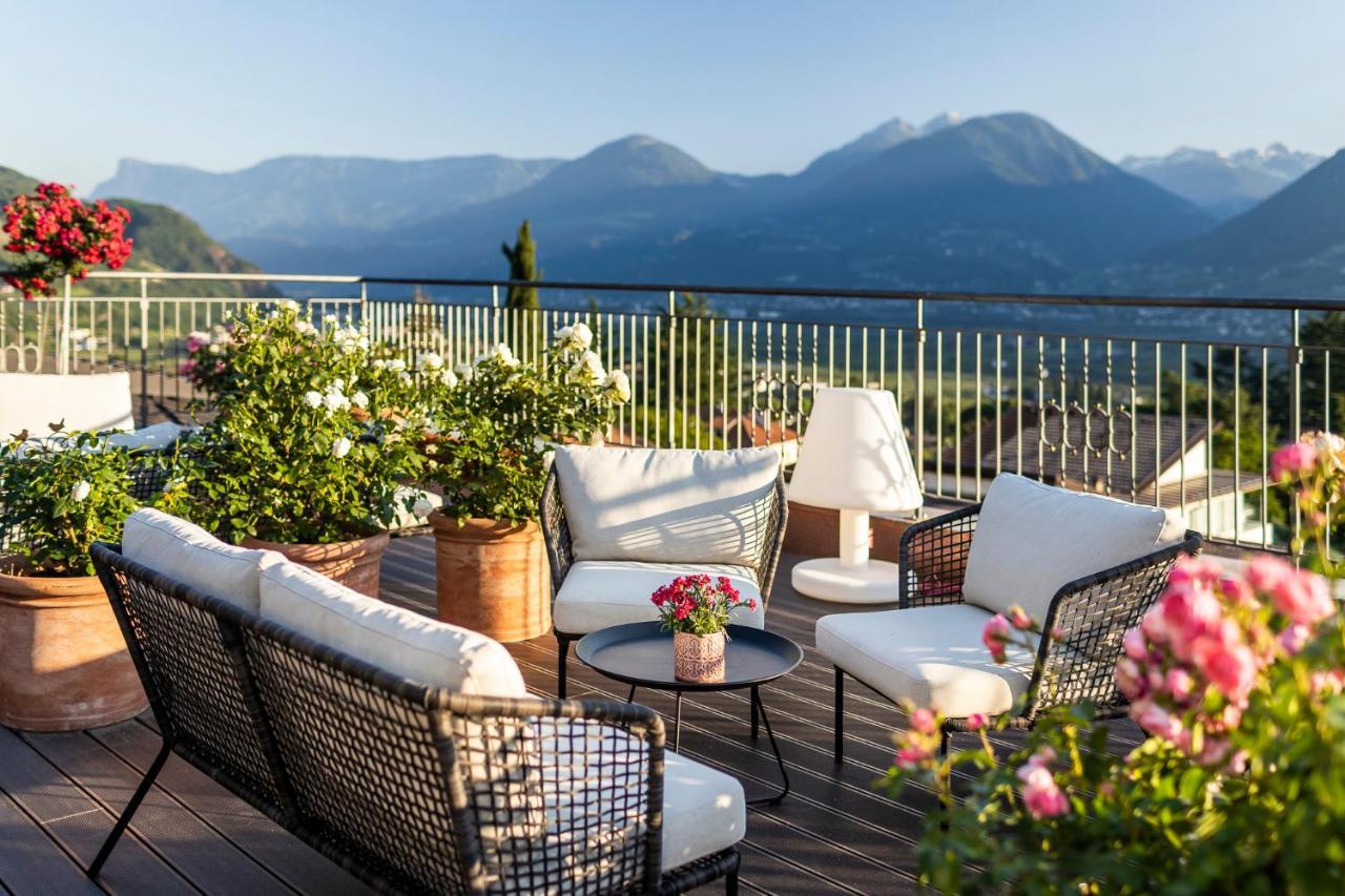 Hotel Pienzenau Am Schlosspark Merano Exteriör bild